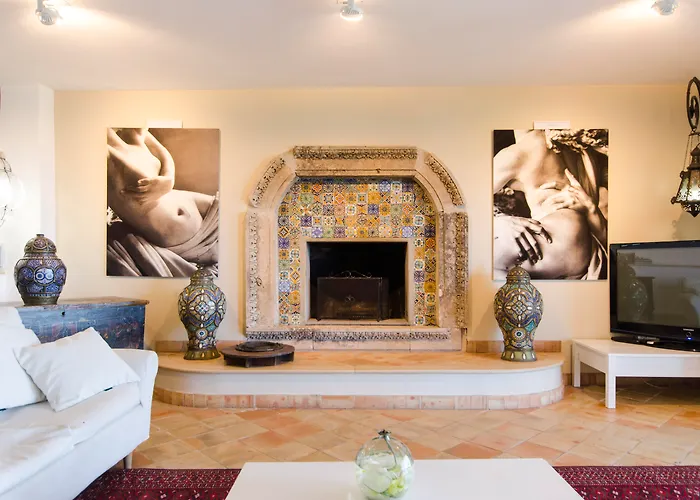 Taormina Vacation Rentals with pool