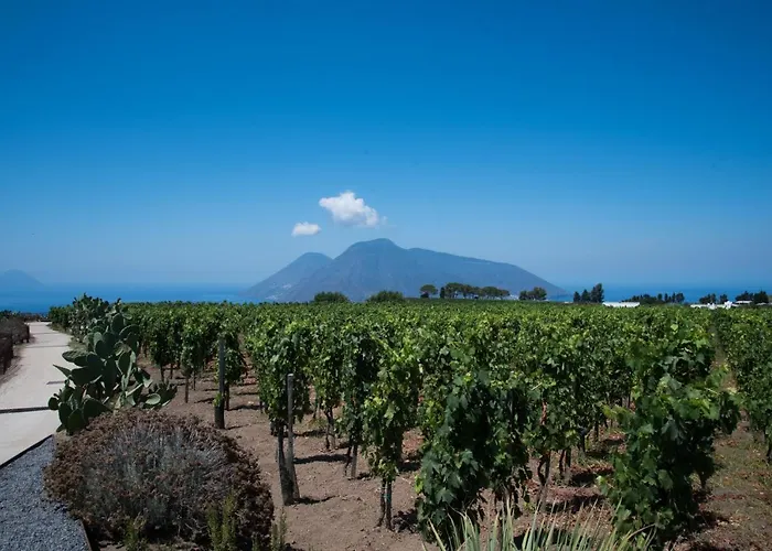 Tenuta Di Castellaro Winery & Resort Lipari 