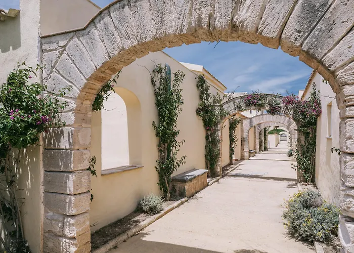 Mangia'S Favignana Resort - un hotel a 4 stelle 