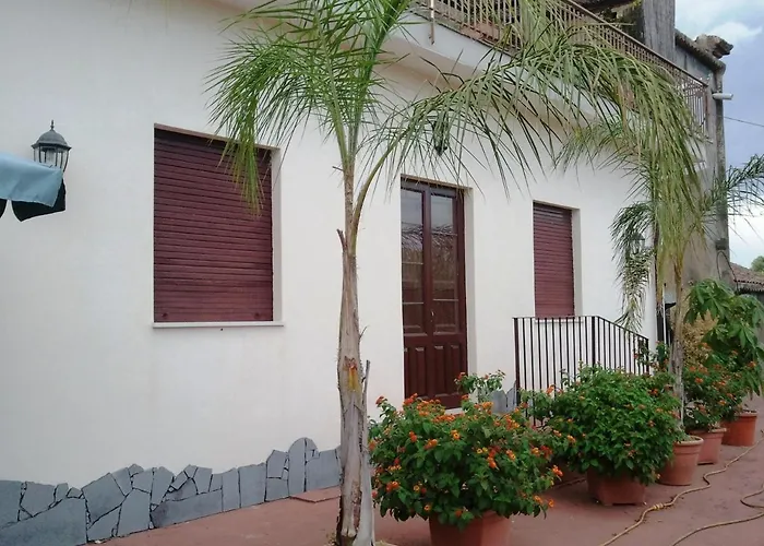 Bed and Breakfast Le Grotte Riposto