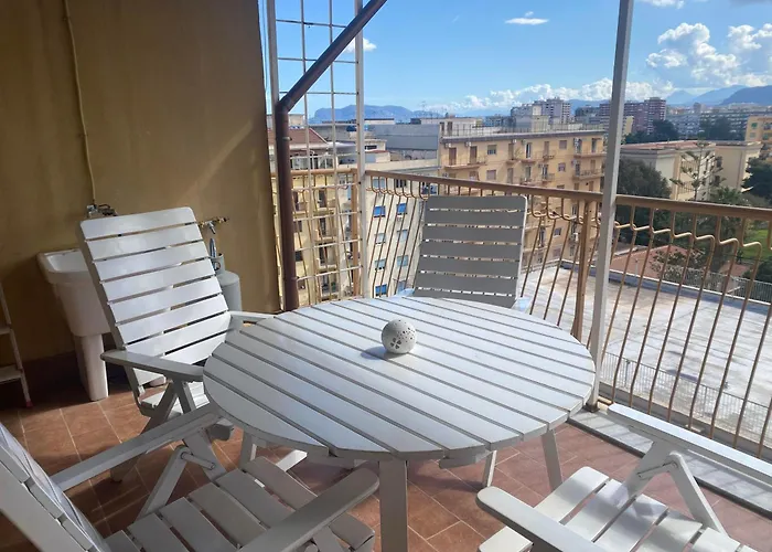 Panorama Home Central Station Palermo