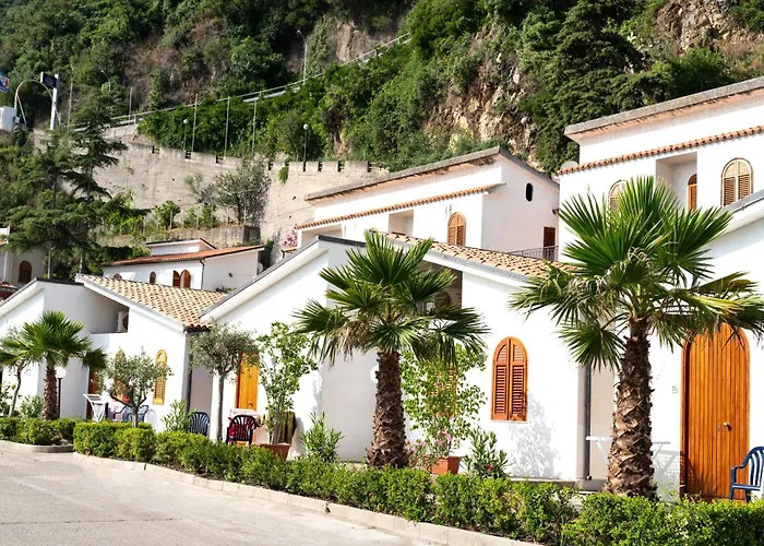 Testa di Monaco - Natural Beach Village Capo dʼOrlando
