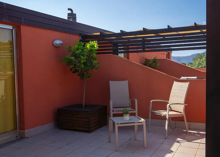 Hotels in Furnari
