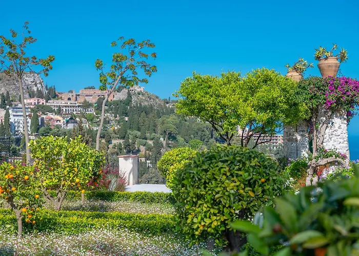 Family resorts in Taormina
