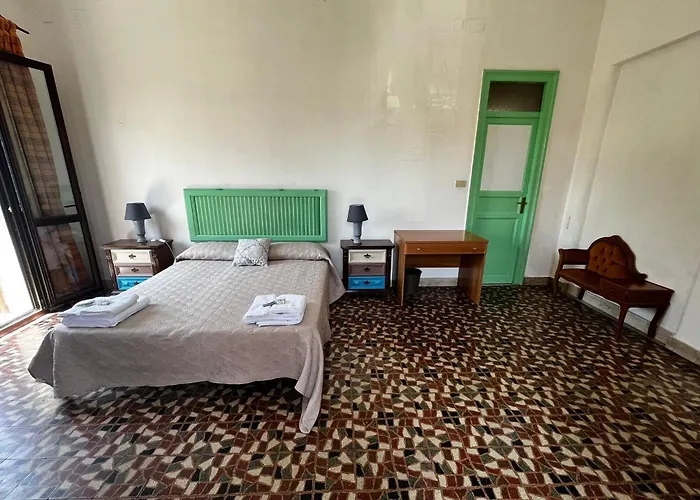 Mille Lire Peppe'S Home Palermo