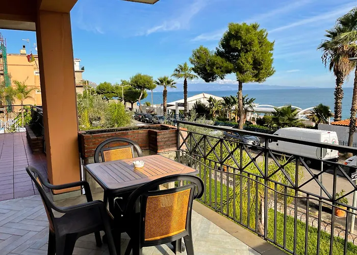 Hotel Calipso Mazzeo