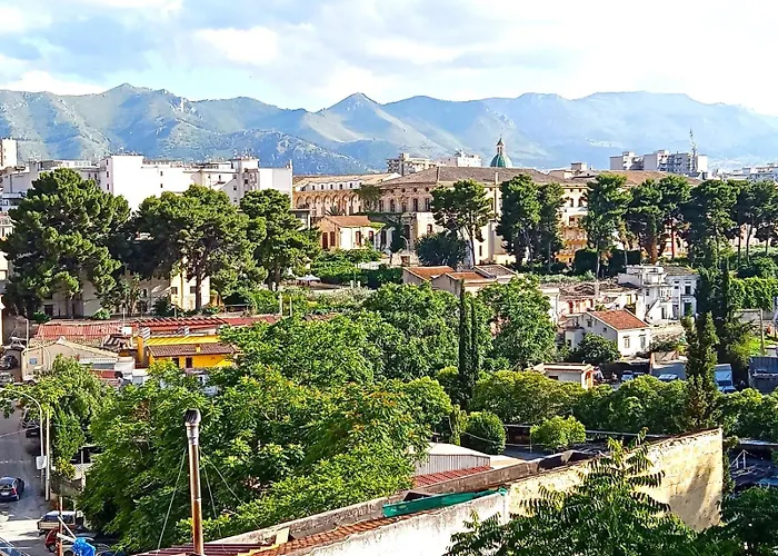 Casa Amari Alla Zisa Hostel Palermo