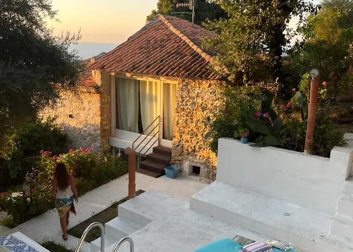La Casa del Nespolo - Exclusive Country Suites - Seaview Pool&Self Check-in Capo dʼOrlando