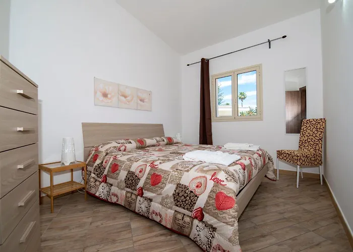 Villa Marika Con Piscina Fontane Bianche