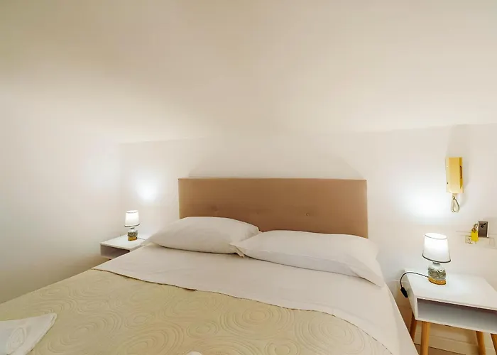 Hotel HOTIDAY Ortigia Opera Syracuse