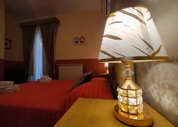 Bed & Breakfast Hostel H24 Ragusa