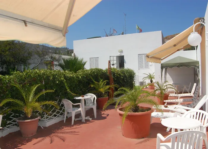Hotel Villa Augustus Lipari 