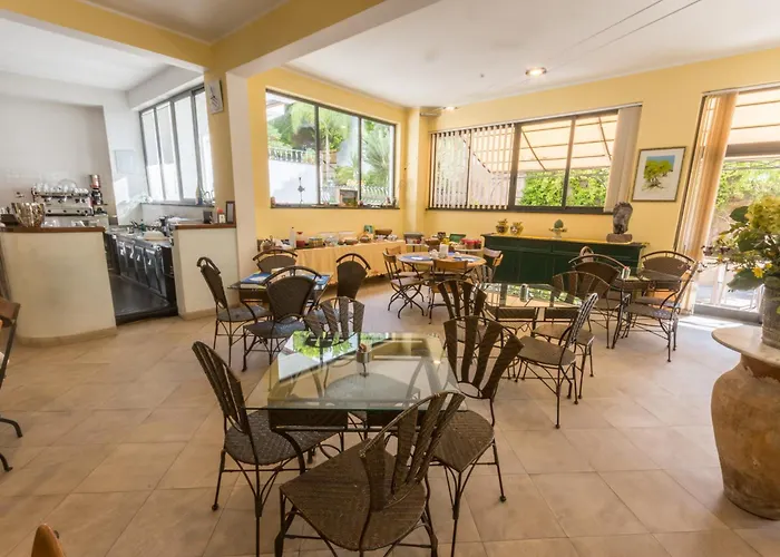 Residence Hotel Baia Portinenti Lipari 