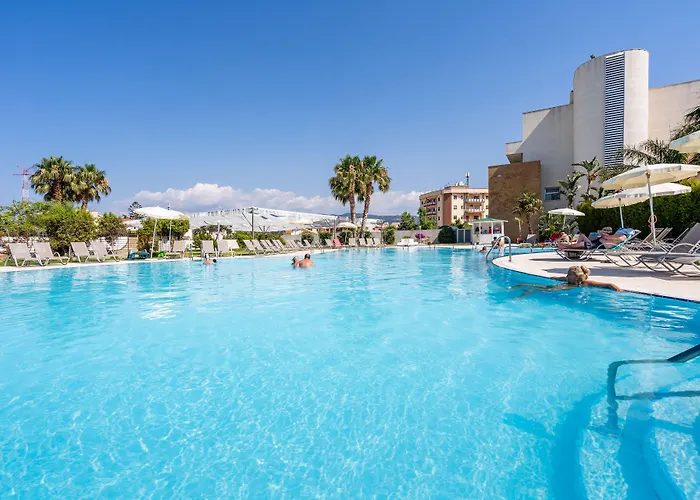 Hotel a Torre di Faro