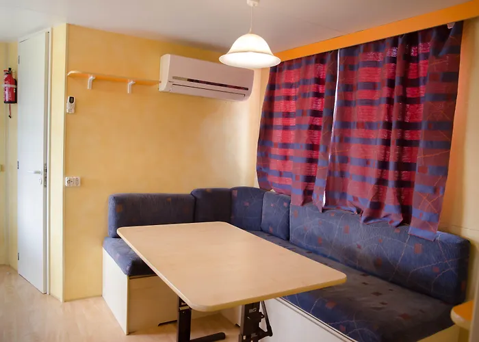 Kamemi Village & Camping Ribera