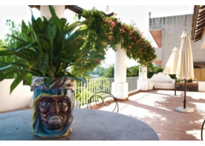 B&B Villa Accademia Giardini-Naxos