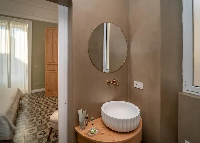 Tindari Hotels