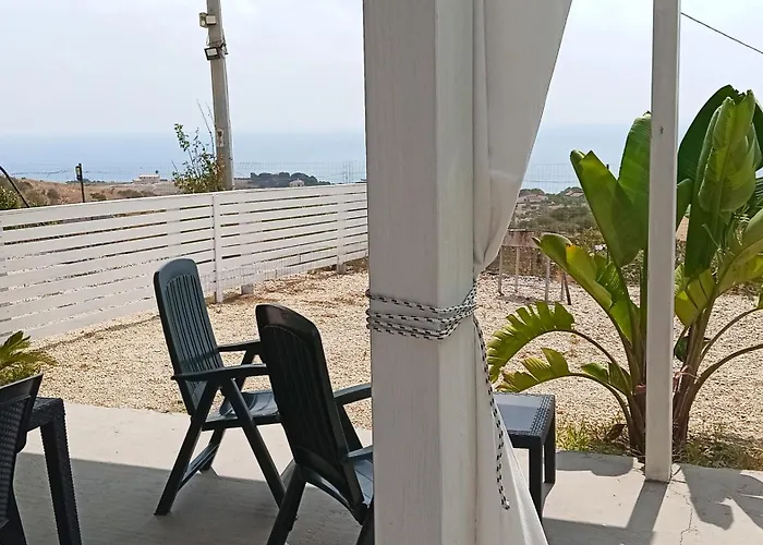 Casa vacanze Abbacari Realmonte con Piscina