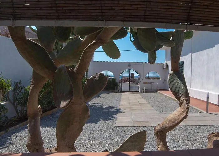 La Casa Del Tono Bed and Breakfast Milazzo