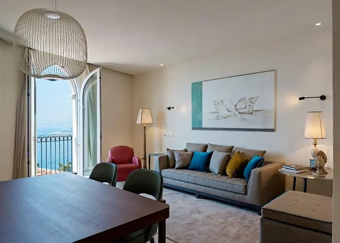 Resorts cerca de Teatro de Taormina