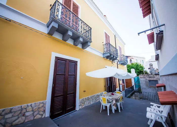 Pet friendly Casa Baja Villa Lipari 