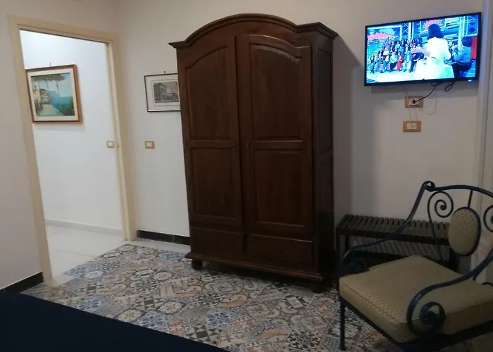 Hostel Tribunale Room Basement Palermo