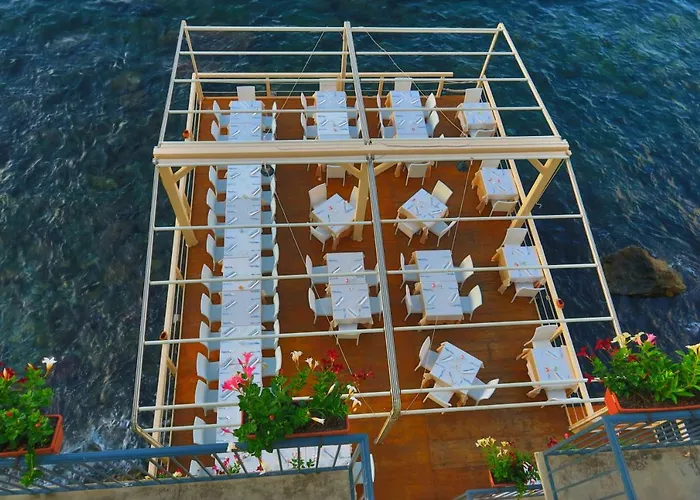 Ginostra Hotels