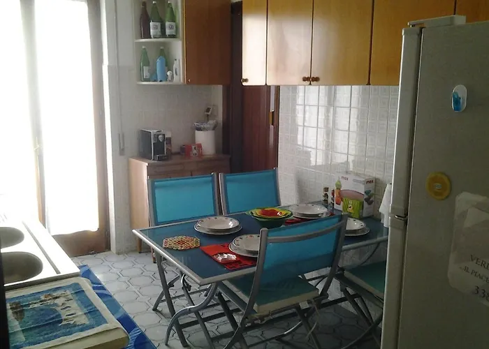 Room 335 Palermo