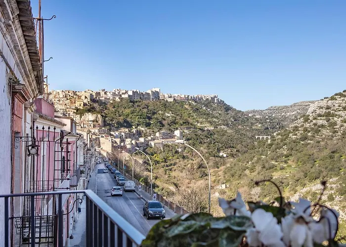 Ad Maiora - Design Rooms Ragusa