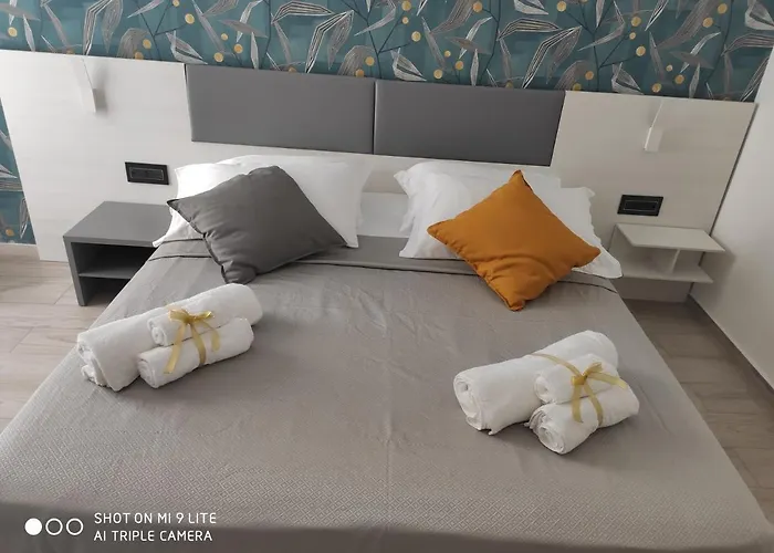 Thalya Luxury Rooms Syracuse